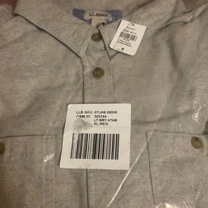 Men’s L. L. Bean chamois flannel shirt